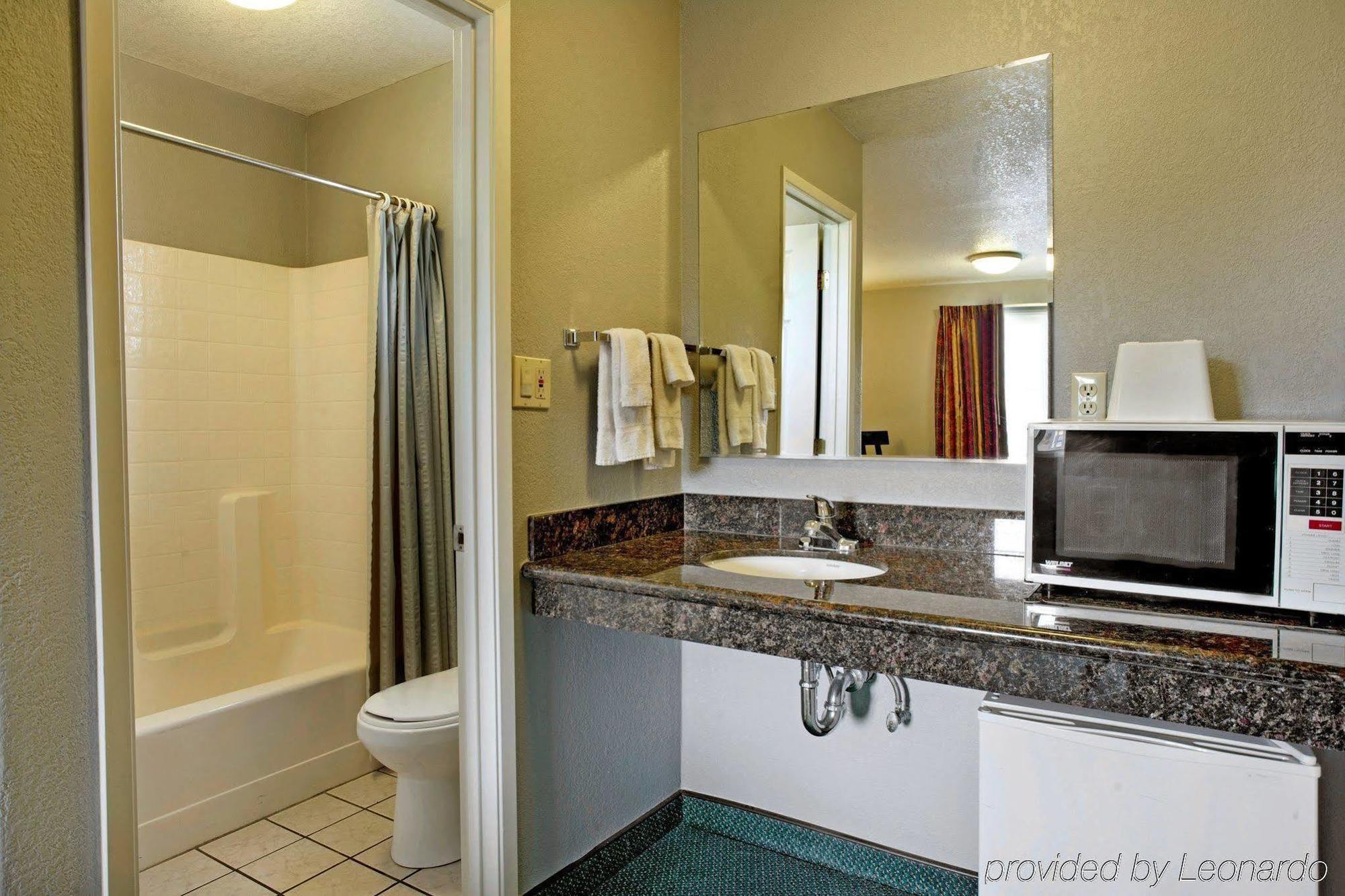 Sealamp Inn Seaside Room photo
